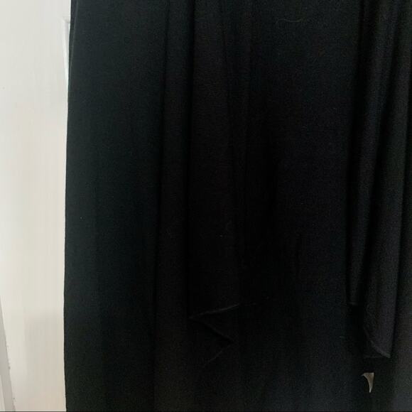 Fabletics Andrea black shrug - Picture 3 of 10